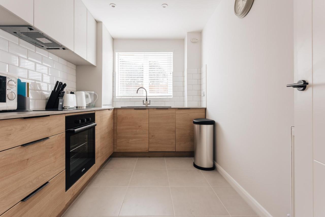 Premier Refurbished Central Flat ボーンマス エクステリア 写真