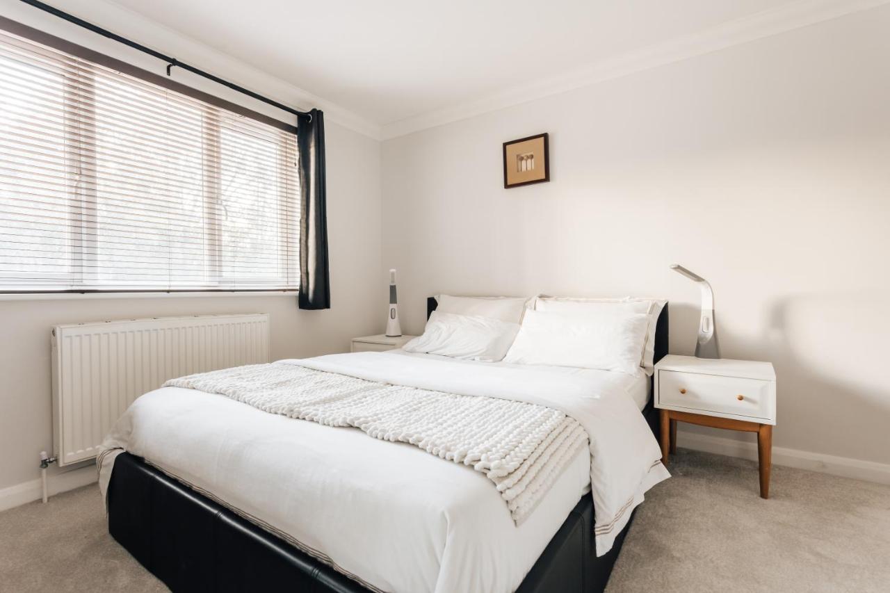 Premier Refurbished Central Flat ボーンマス エクステリア 写真