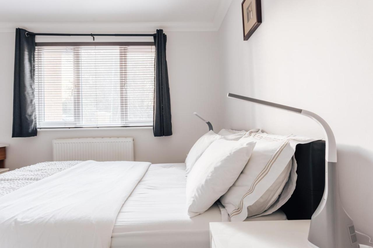 Premier Refurbished Central Flat ボーンマス エクステリア 写真