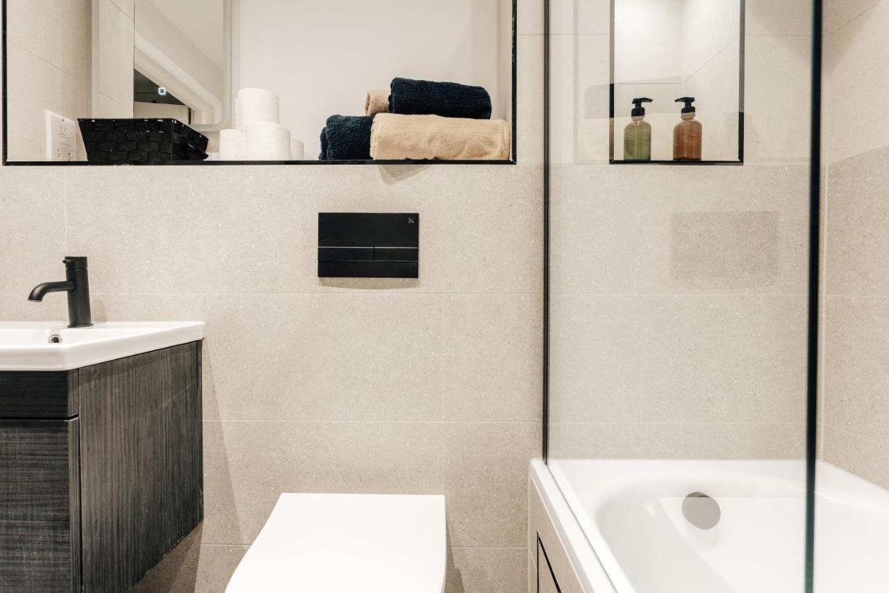Premier Refurbished Central Flat ボーンマス エクステリア 写真